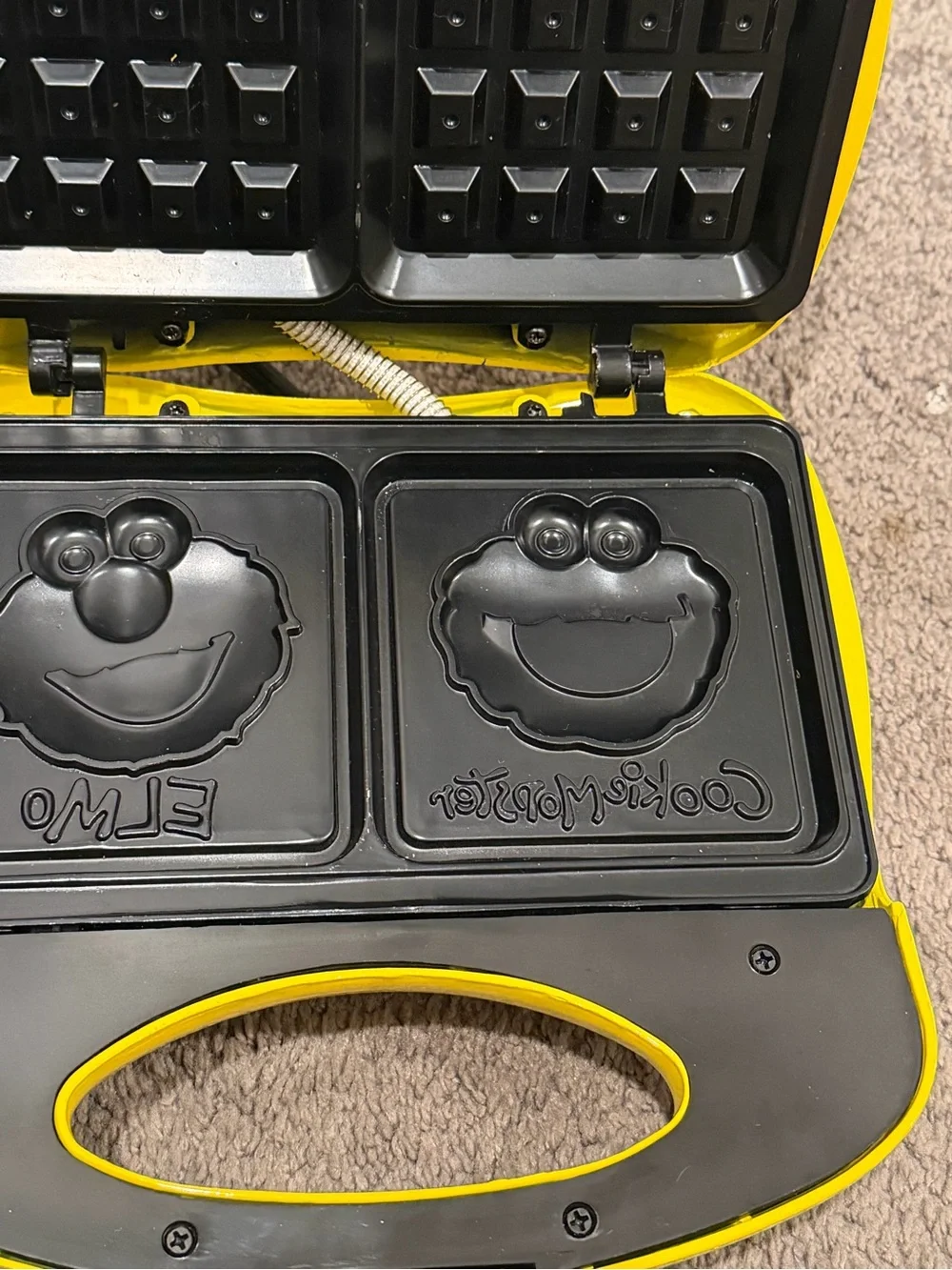 Sesame Street Yellow Handheld waffle Maker